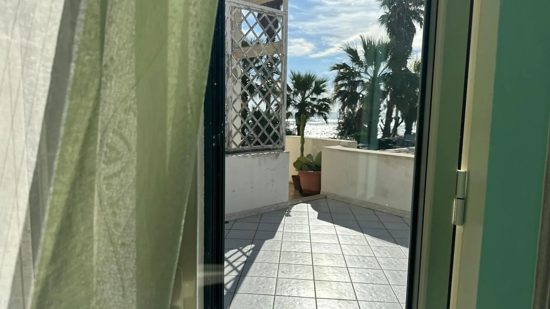 Kitiya'S House- Di Fronte La Spiaggia E Un Mare Cristallino مارزاميمي 0*,