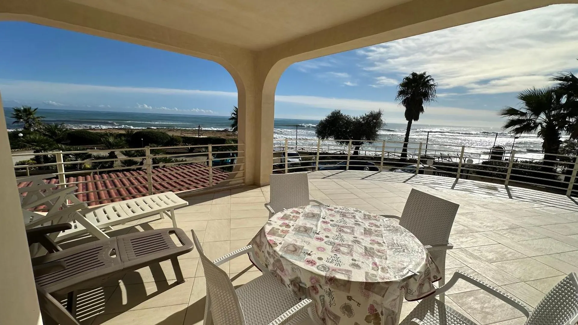 Kitiya'S House- Di Fronte La Spiaggia E Un Mare Cristallino مارزاميمي