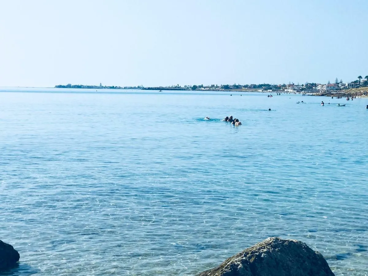 別荘 Kitiya'S House- Di Fronte La Spiaggia E Un Mare Cristallino マルツァメミ イタリア